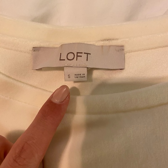 LOFT velvet puff sleeve top - Picture 2 of 2